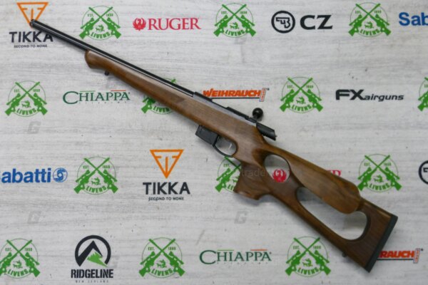 Anschutz .22 LR 1761 thumbhole - Image 6