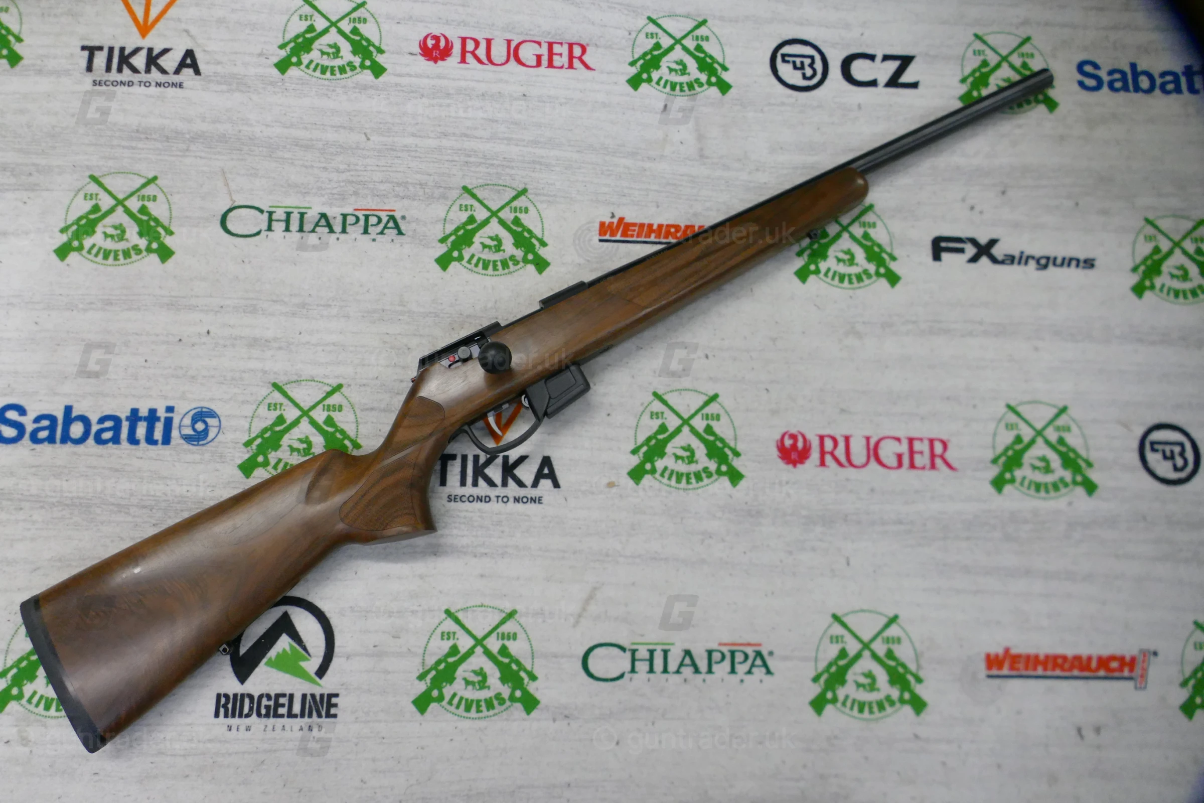 Anschutz .22 LR 1761 CLASSIC