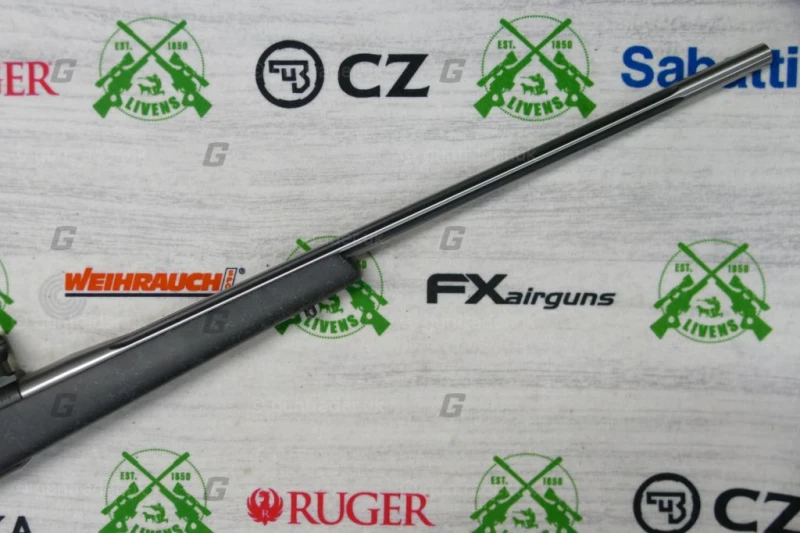 Weatherby .300 Win Mag Mark V - Image 4