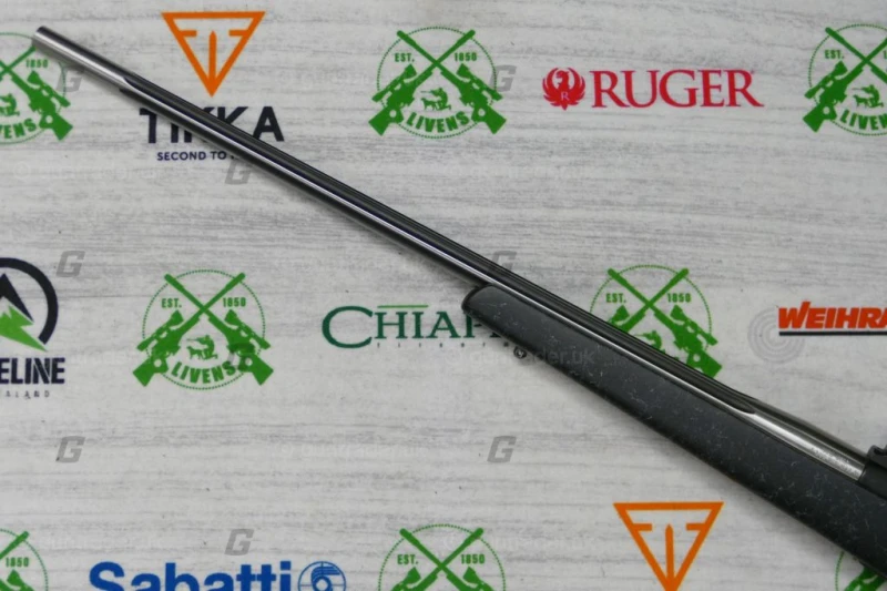 Weatherby .300 Win Mag Mark V - Image 6