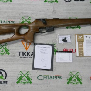 Anschutz .22 LR 1761 thumbhole